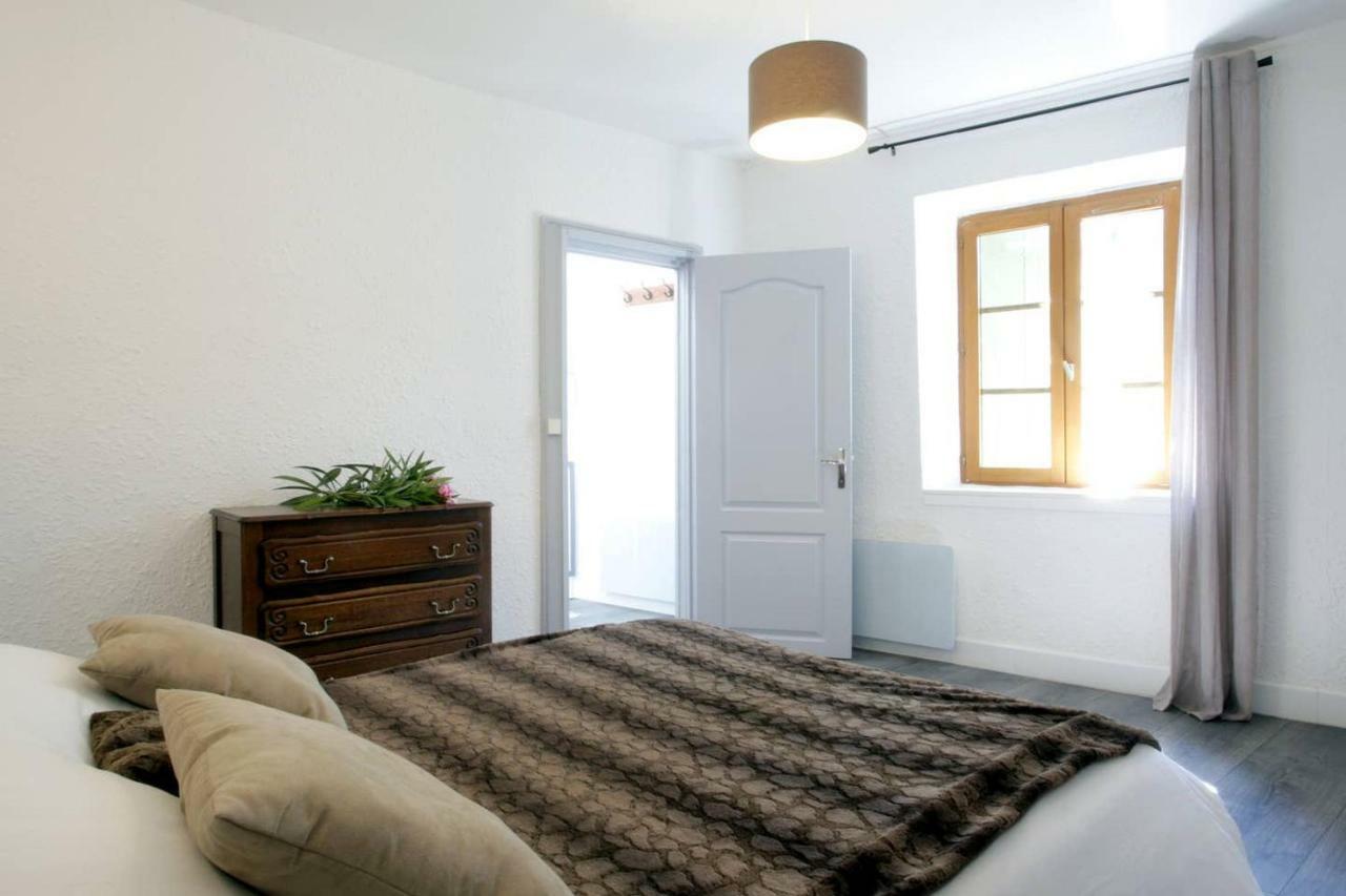 Les Gites De Laure - L'Or Vert, Appartement Avec Vue Sur Le Chateau, Parking Prive, Climatisation, Netflix, A 160 M De La Cite Medievale Carcassonne Dış mekan fotoğraf