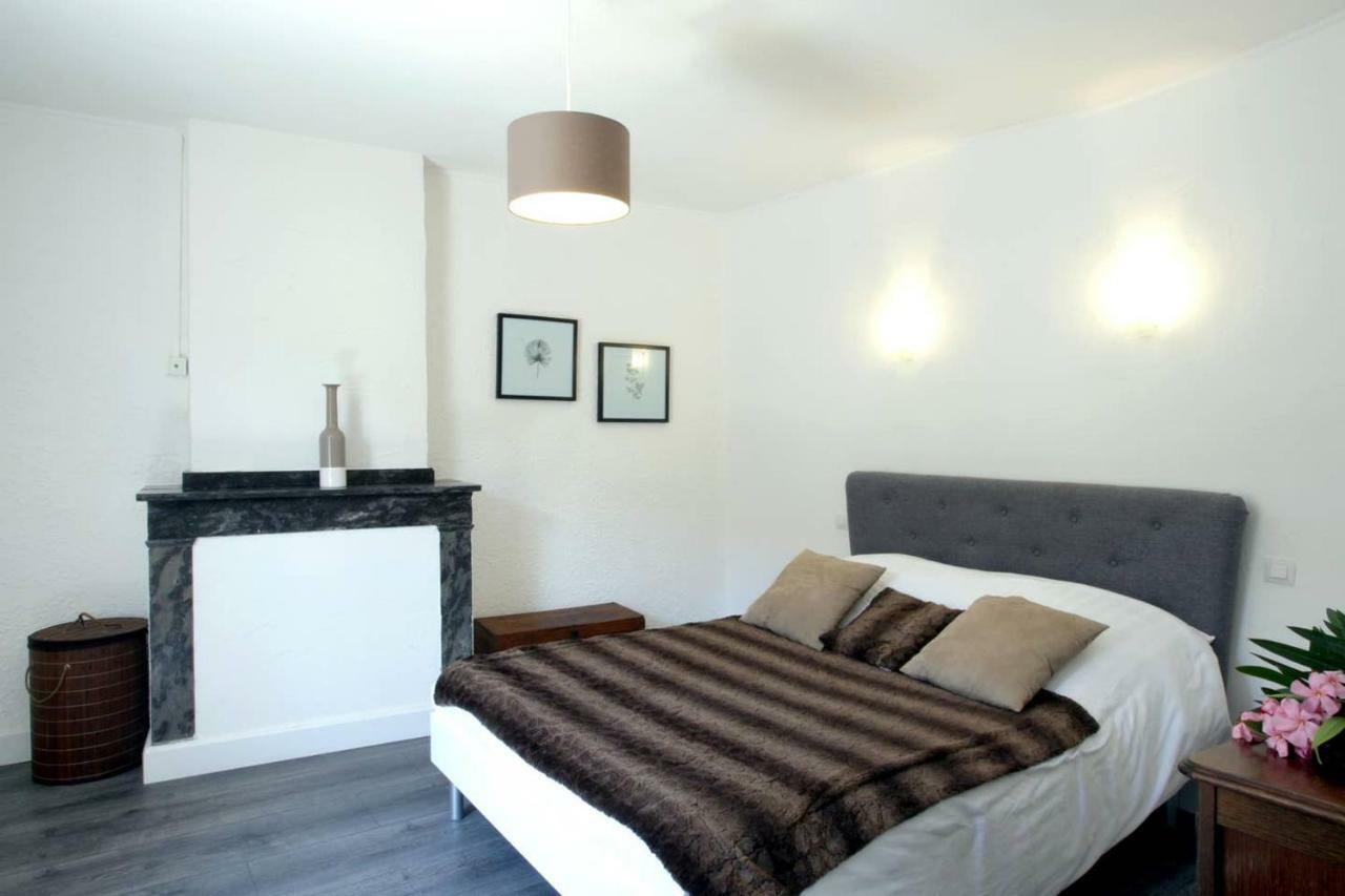 Les Gites De Laure - L'Or Vert, Appartement Avec Vue Sur Le Chateau, Parking Prive, Climatisation, Netflix, A 160 M De La Cite Medievale Carcassonne Dış mekan fotoğraf